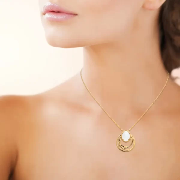 Collier plaqué or multi-cercles et pierre de lune